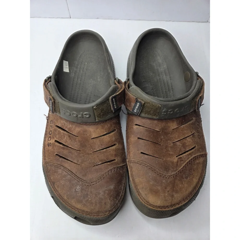 Crocs Yukon Sport Leather Clogs Brown Olive Green Adjustable Strap Mens 12in